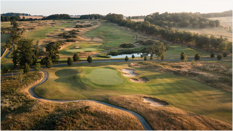 close house golf course